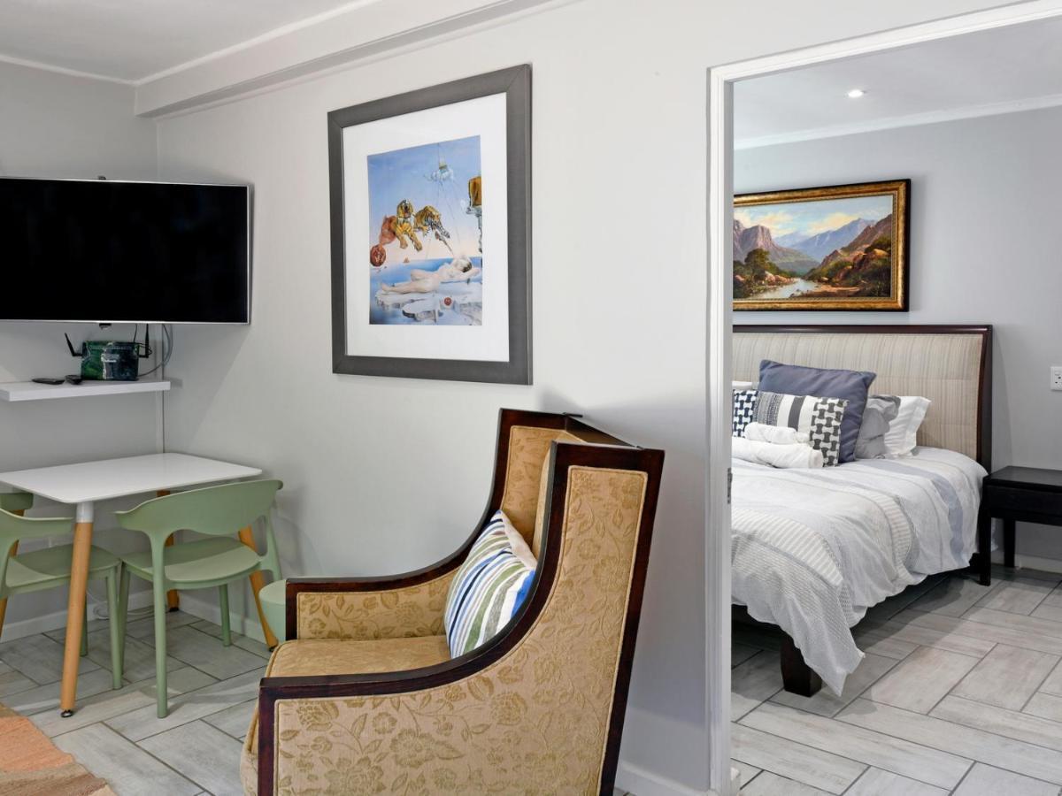 La Rochelle Cottage Franschhoek Exterior photo